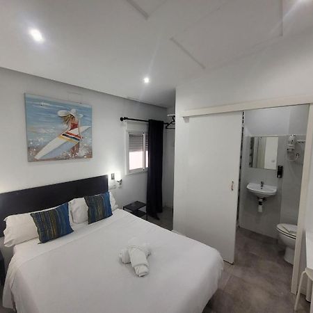 Ayz Frailes - Auto Check-In Property (Adults Only) Málaga Exterior foto