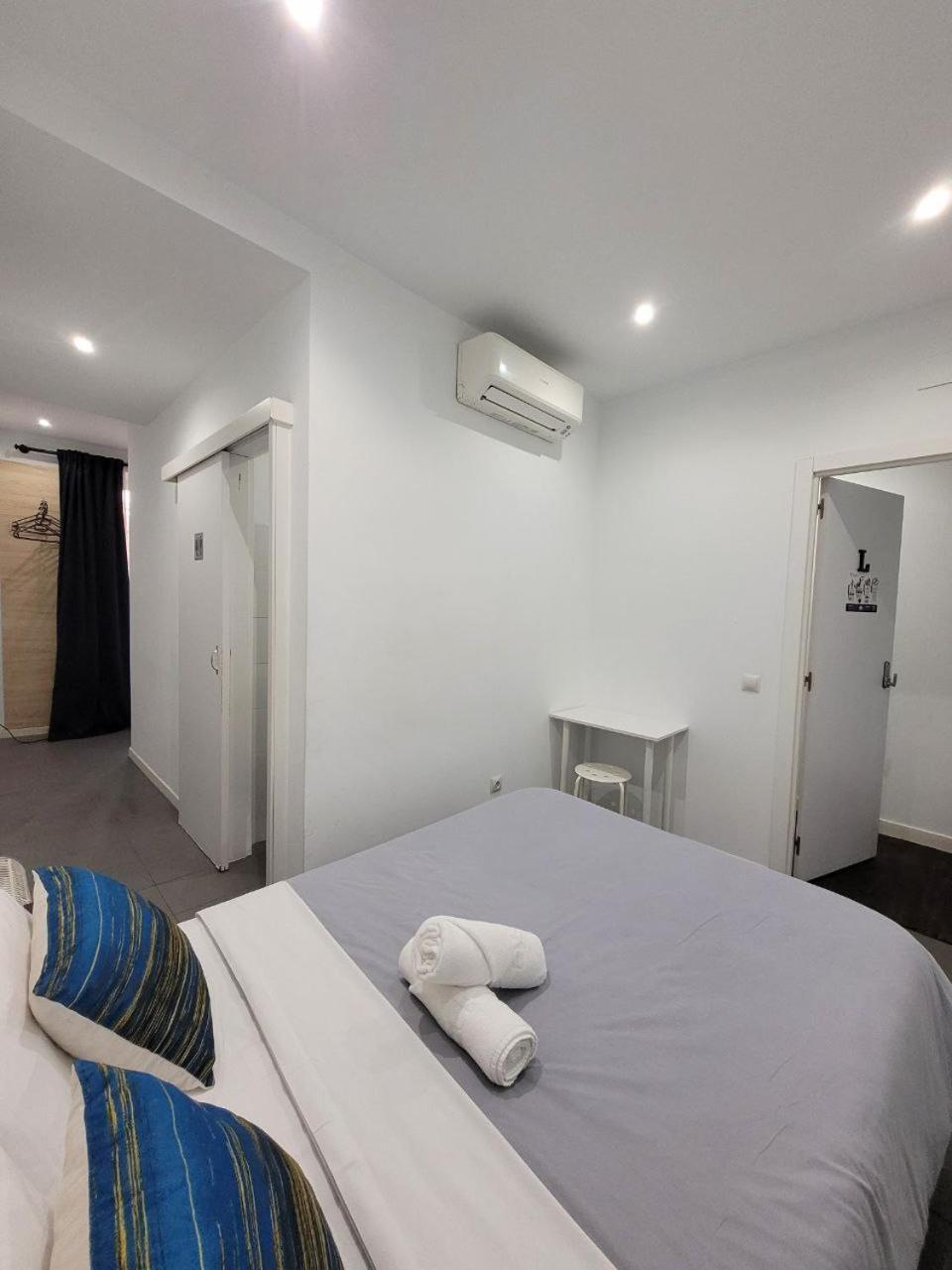 Ayz Frailes - Auto Check-In Property (Adults Only) Málaga Exterior foto
