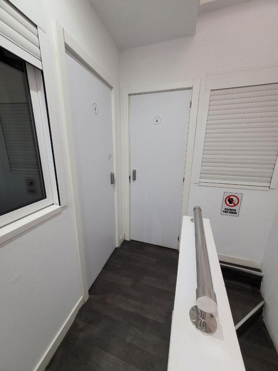 Ayz Frailes - Auto Check-In Property (Adults Only) Málaga Exterior foto